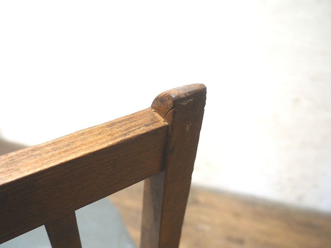 1486 ビンテージ　レトロな木製チェア　椅子　イス　古家具　当時物　店舗什器