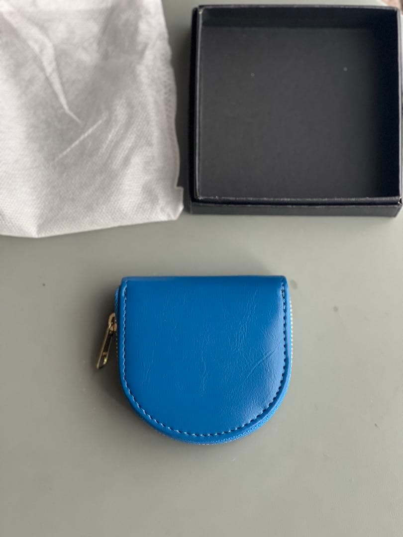 皇居限定販売　馬蹄型レザー小銭入れ 小銭ケース　菊葉文化協会