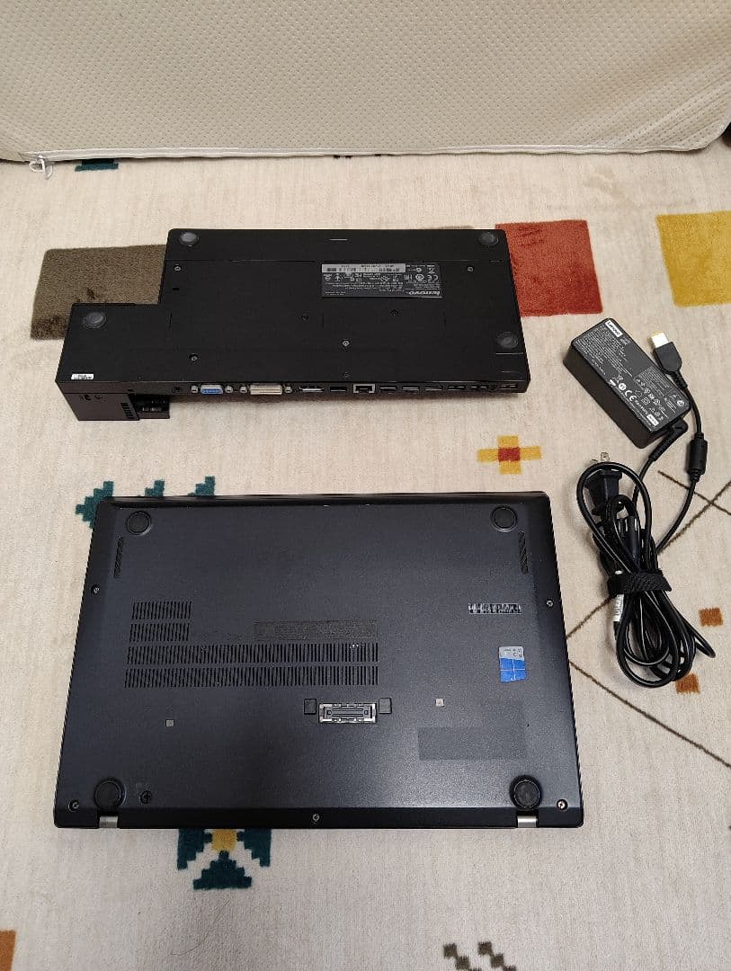 Lenovo ThinkPad T460sノートPC ドッキングステーション付き