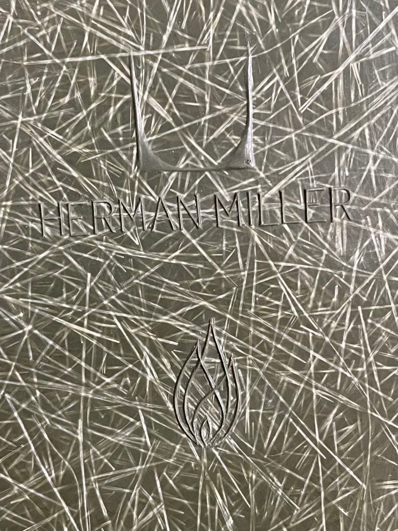 Eames arm shell chair イームズ　アームシェルチェア