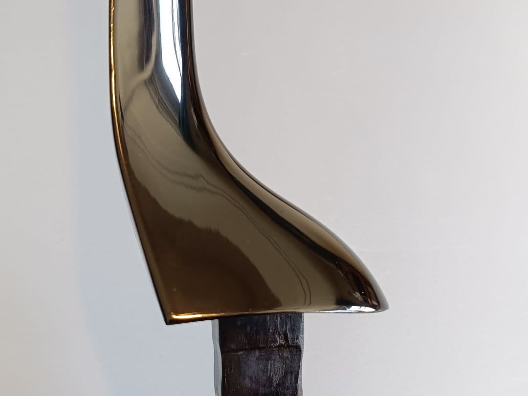 超貴重 銘彫 名工佐久本盛信作 西平開鐘復刻 八重山黒木三線 本革一枚張り胴付き