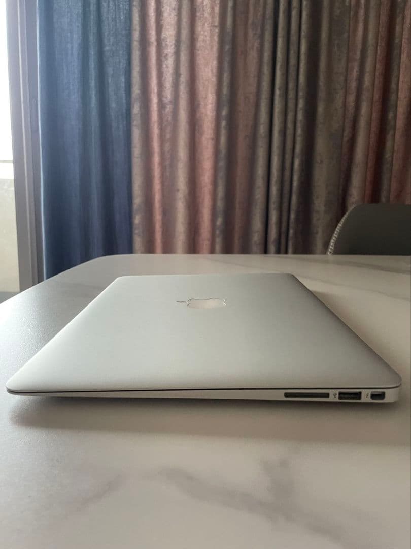 MacBook本体 Apple MacBook Air