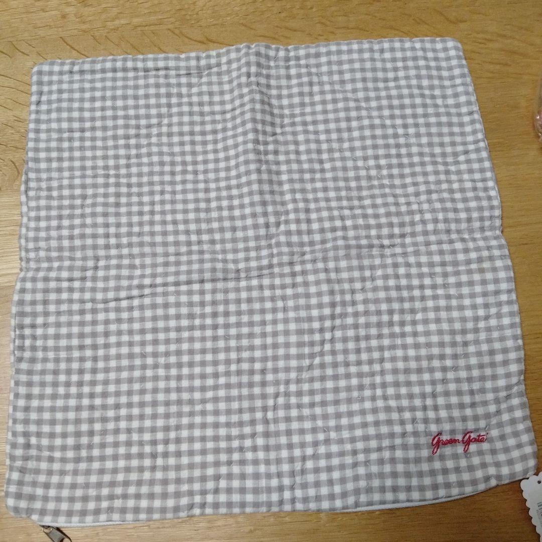 グリーンゲート　green gate ピンク花刺繍 クッションカバー2枚セット