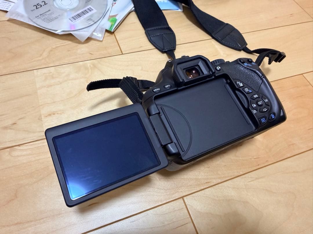 【最終価格】Canon キヤノン　ダブルズームキット　EOS Kiss6i