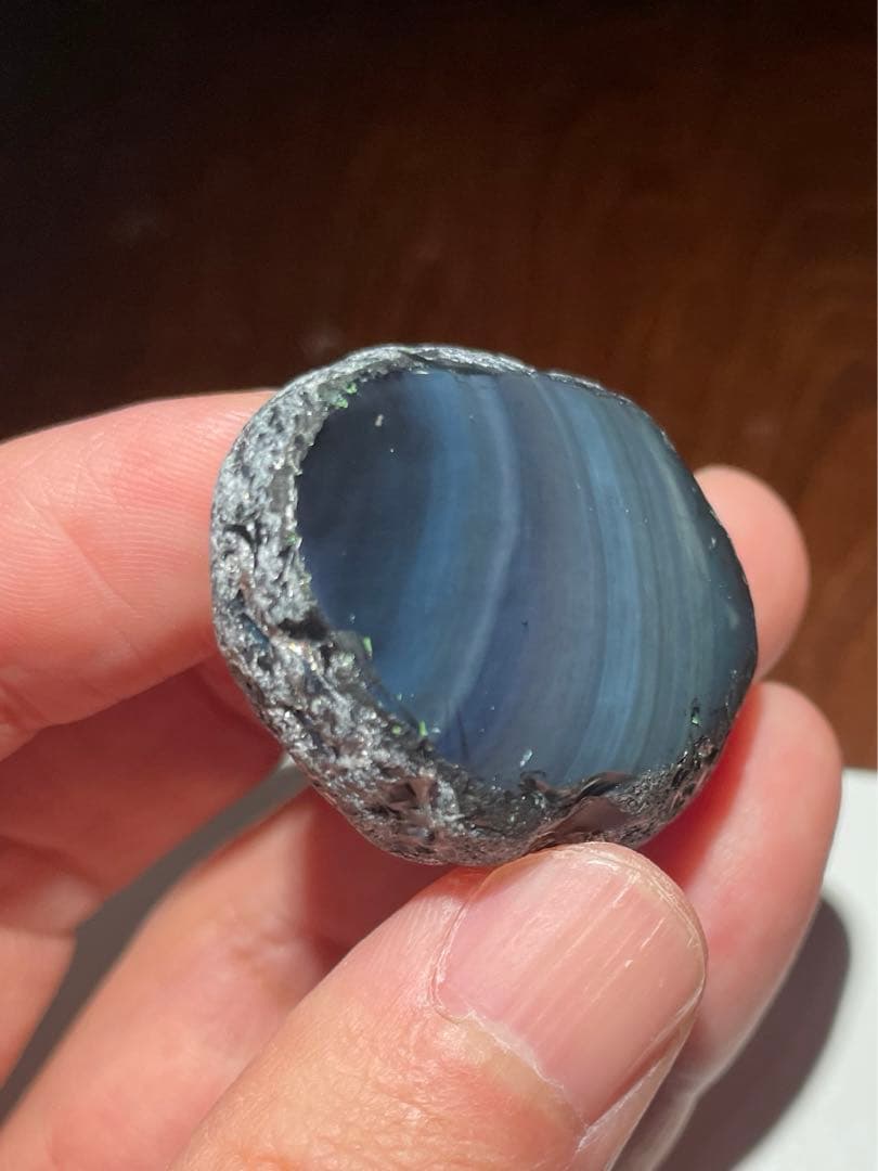 研磨品　十勝石玲瓏　エメラルドグリーンベース　レインボーオブシディアン特級品