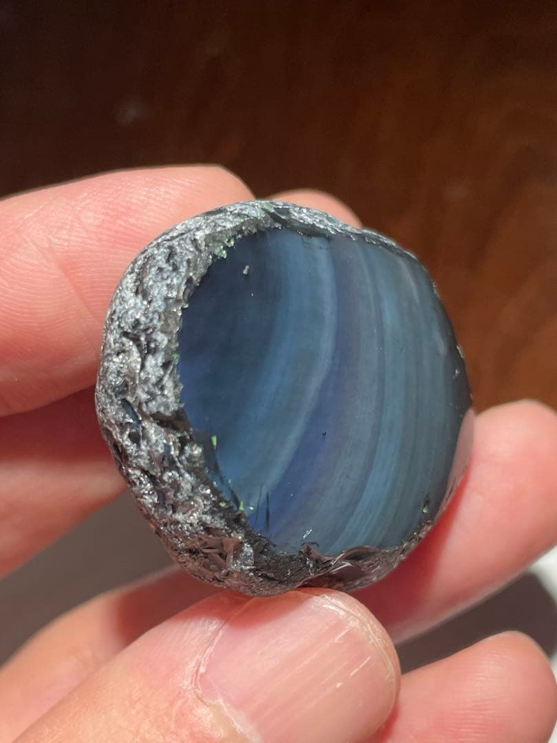 研磨品　十勝石玲瓏　エメラルドグリーンベース　レインボーオブシディアン特級品