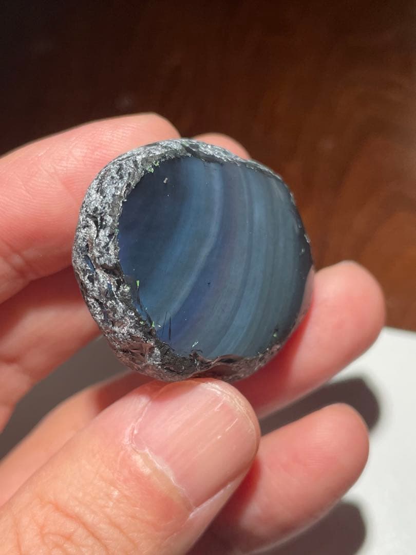 研磨品　十勝石玲瓏　エメラルドグリーンベース　レインボーオブシディアン特級品