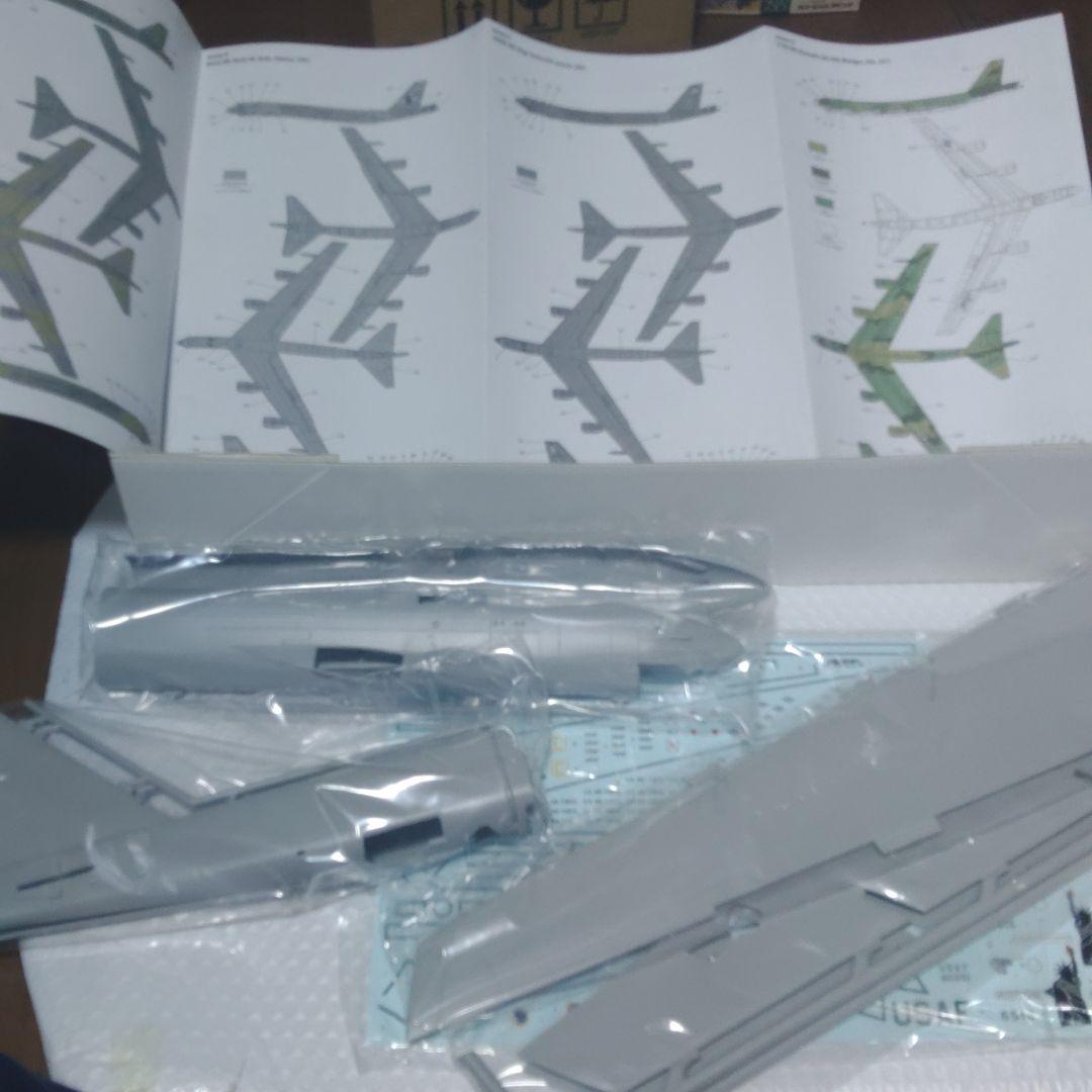 航空機・ヘリコプター Italery B-52G Stratofortress 1/72