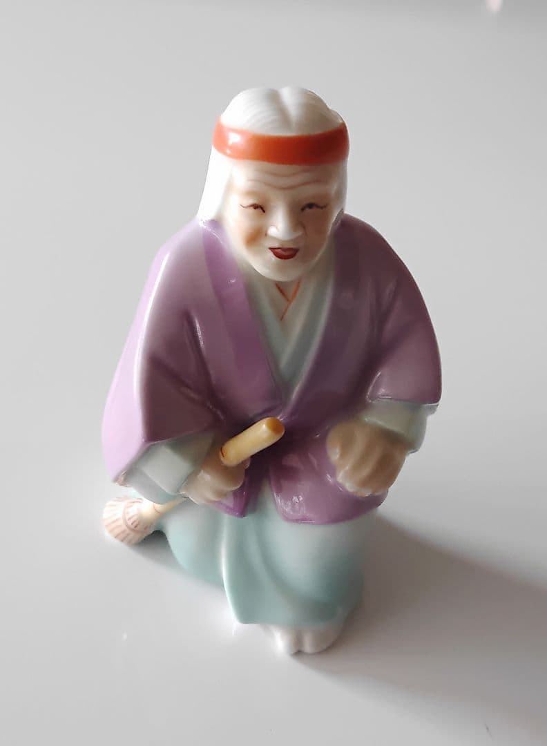 高砂　置物　屏風•木台付　古鈴　磁器　有田焼　アンティーク