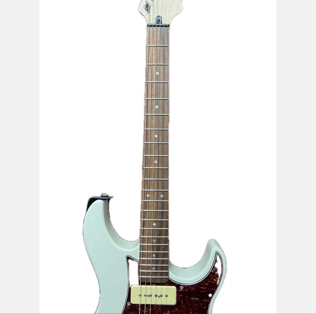 Yamaha PACIFICA ホワイトエレキギター