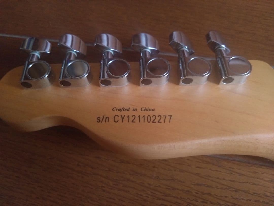 テレキャスタータイプ エレキギター Squier 付属品付き　専用