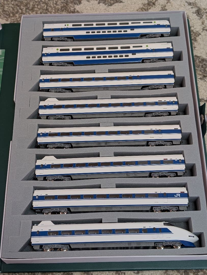 最終値下げ！！　KATO 10-354.355.356　100系 新幹線　16両