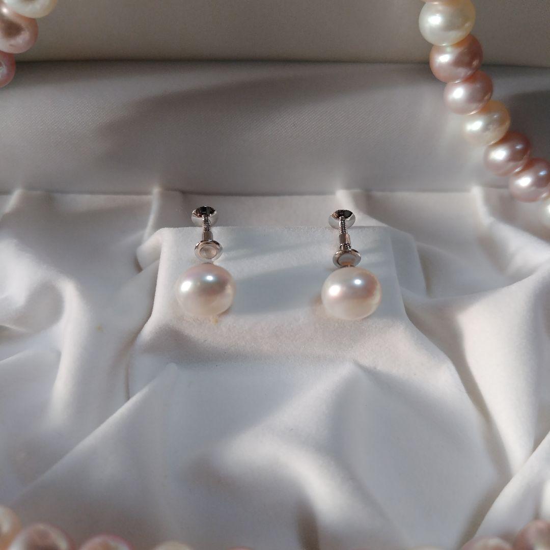 未使用品！パールイヤリング・ネックレスセット（ケースつき）