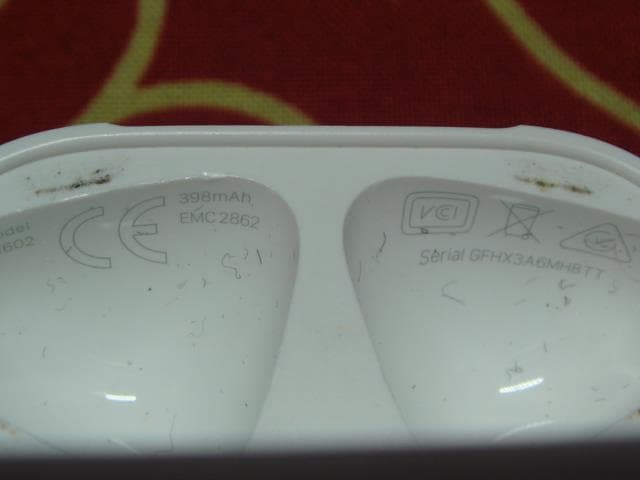 アップル純正　Apple AirPods イヤホン(正規品