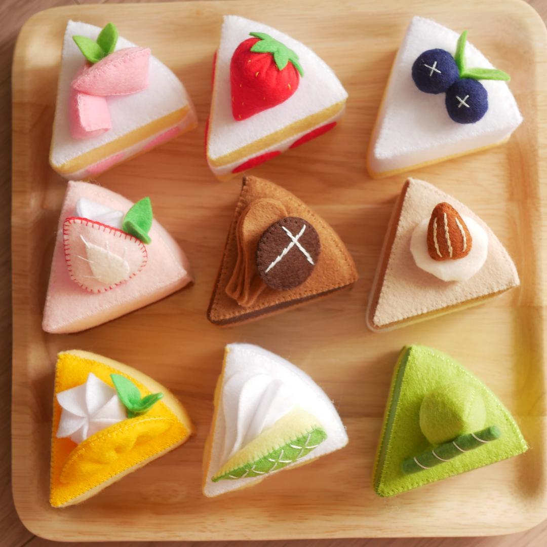 【サンプルページ　No.19】フェルトままごと　ケーキ１