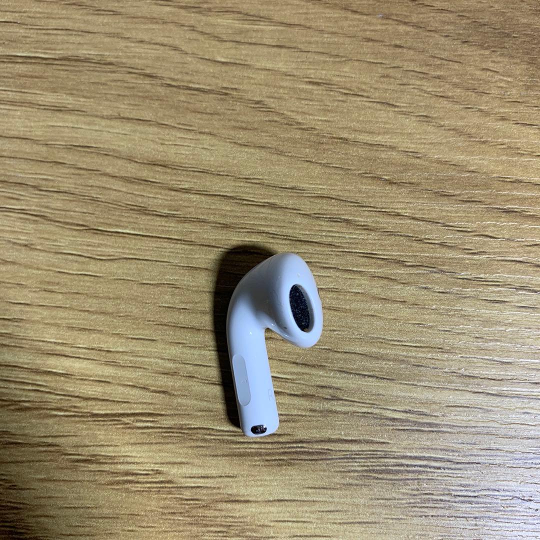Apple AirPods 第4世代　ANC 右耳　右側　右