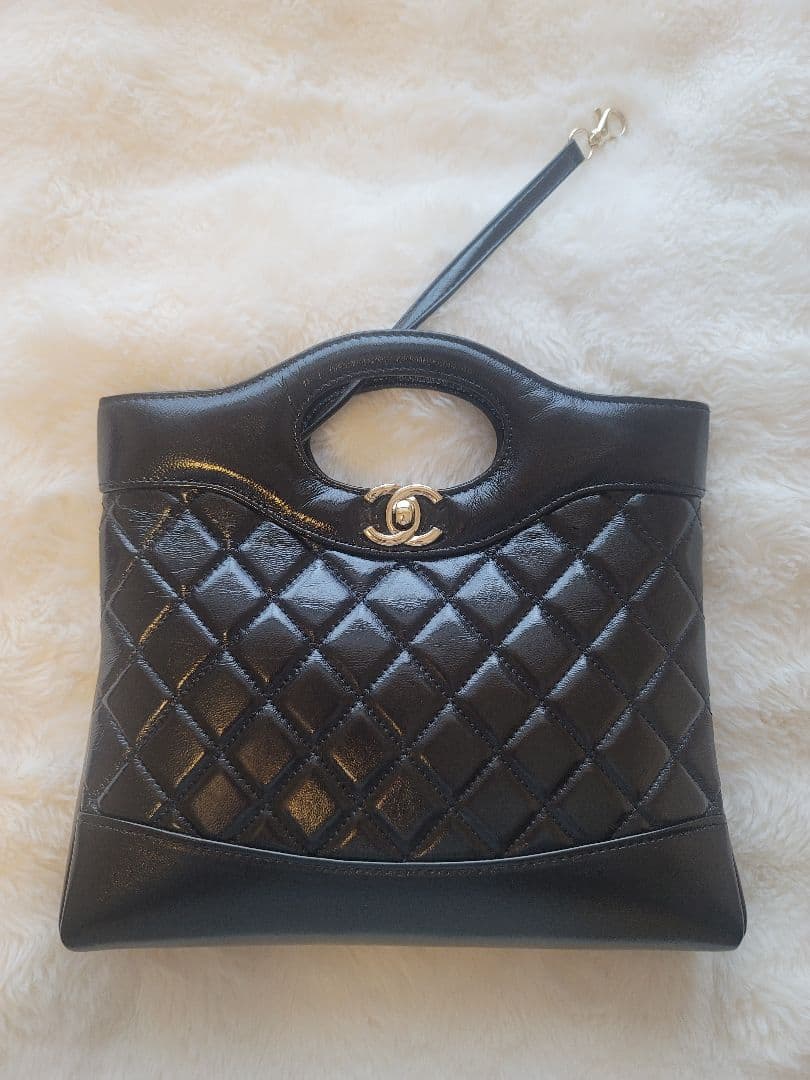 ノベルティ CHANEL キルティング ショルダーバッグ ブラック