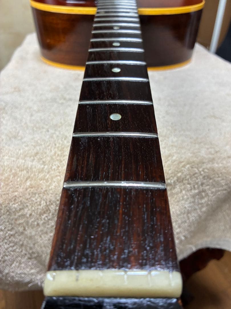 Gibson ギブソン　LG1 42mmレギュラーネック　LG1 1964年