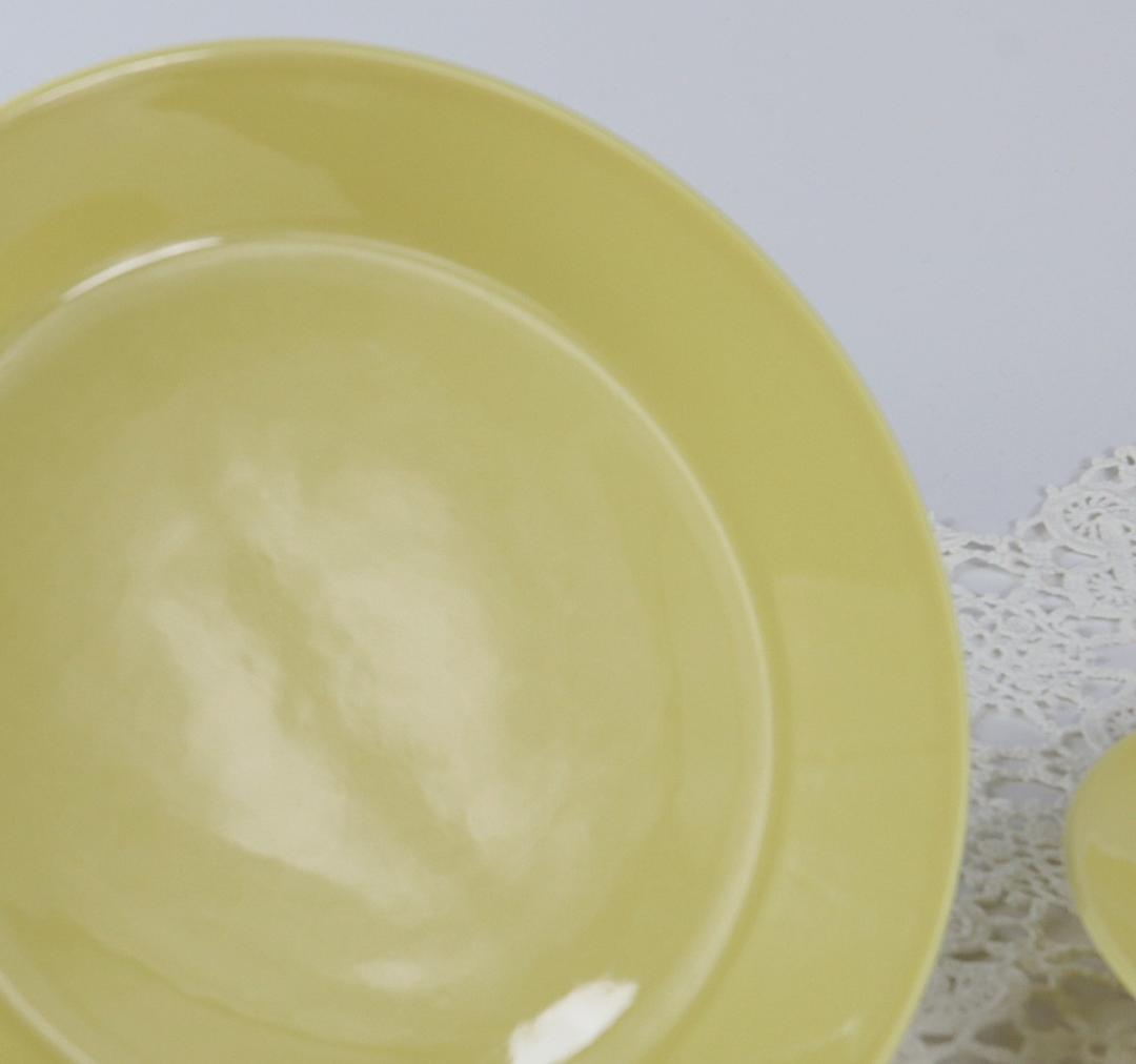 イッタラ　ティーマ　　　　プレート19cm２枚