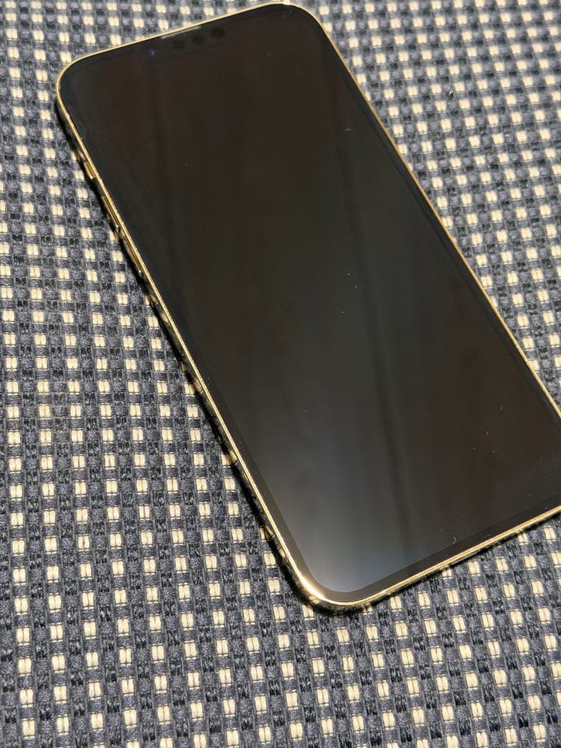 Apple iPhone 13 Pro Max ゴールド + AirPods