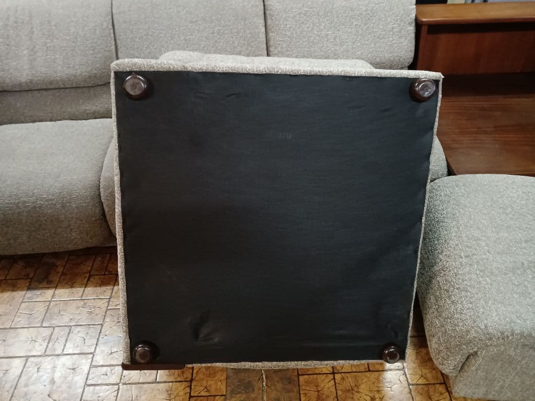 『♪滋賀県リサイクルショップ♪』 【 KARIMOKU ソファ】