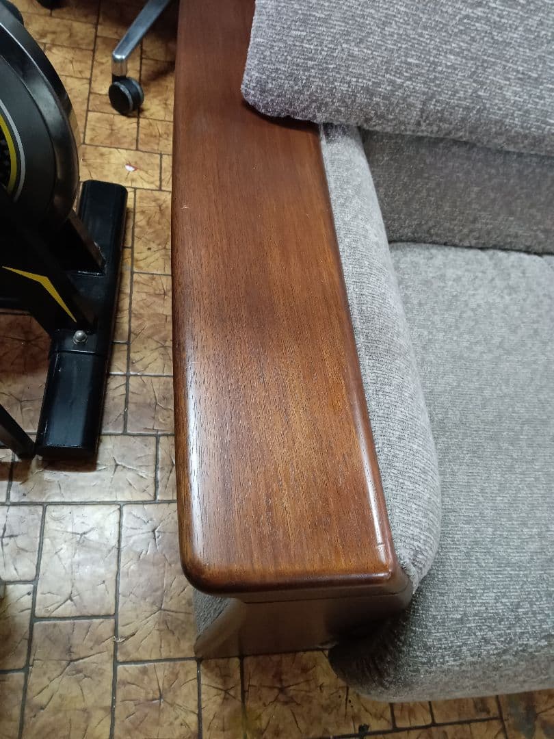 『♪滋賀県リサイクルショップ♪』 【 KARIMOKU ソファ】