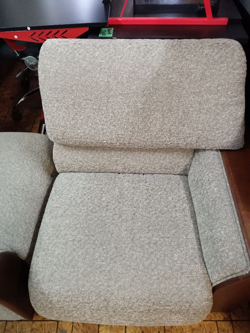 『♪滋賀県リサイクルショップ♪』 【 KARIMOKU ソファ】