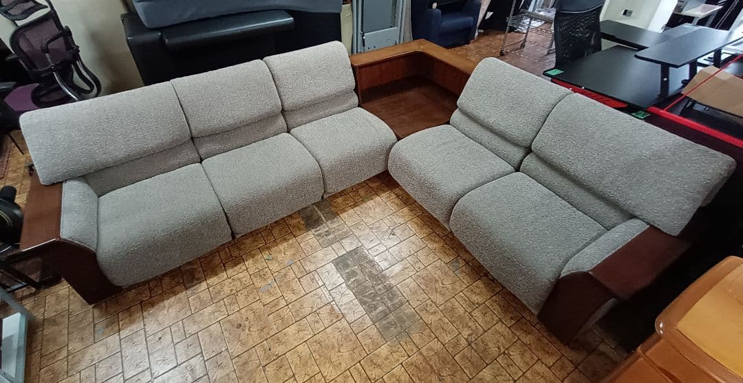 『♪滋賀県リサイクルショップ♪』 【 KARIMOKU ソファ】