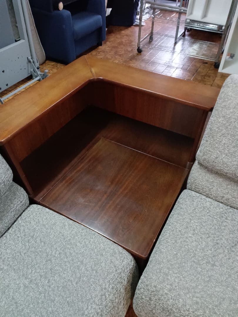 『♪滋賀県リサイクルショップ♪』 【 KARIMOKU ソファ】