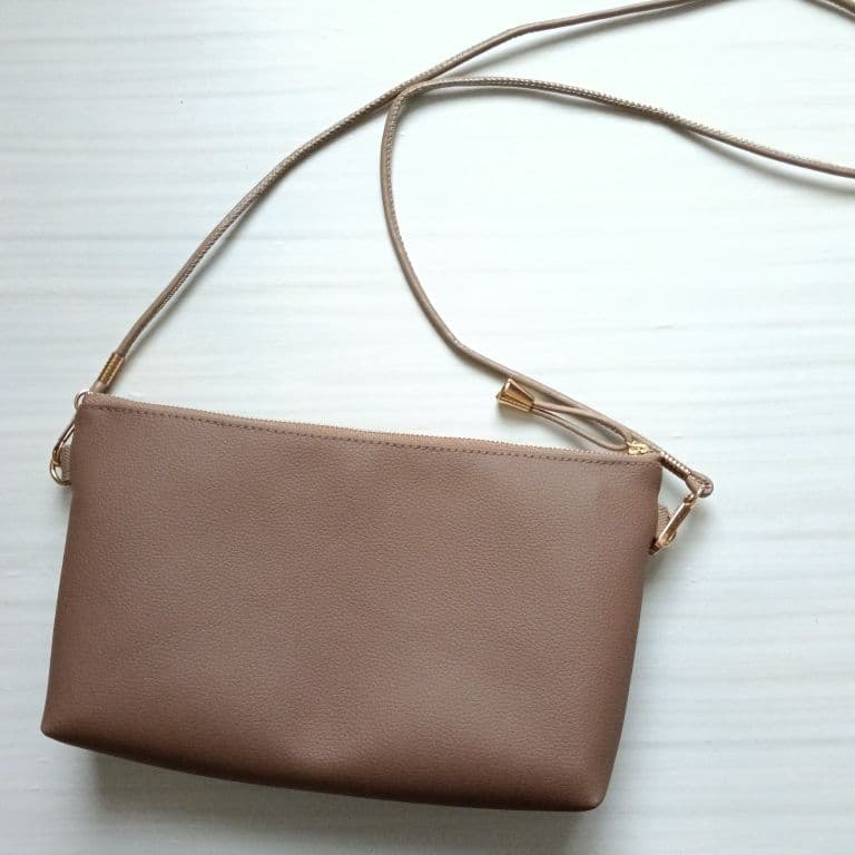 ミナペルホネン　スマホゆったりポシェット　rosy　カーキ×ミント