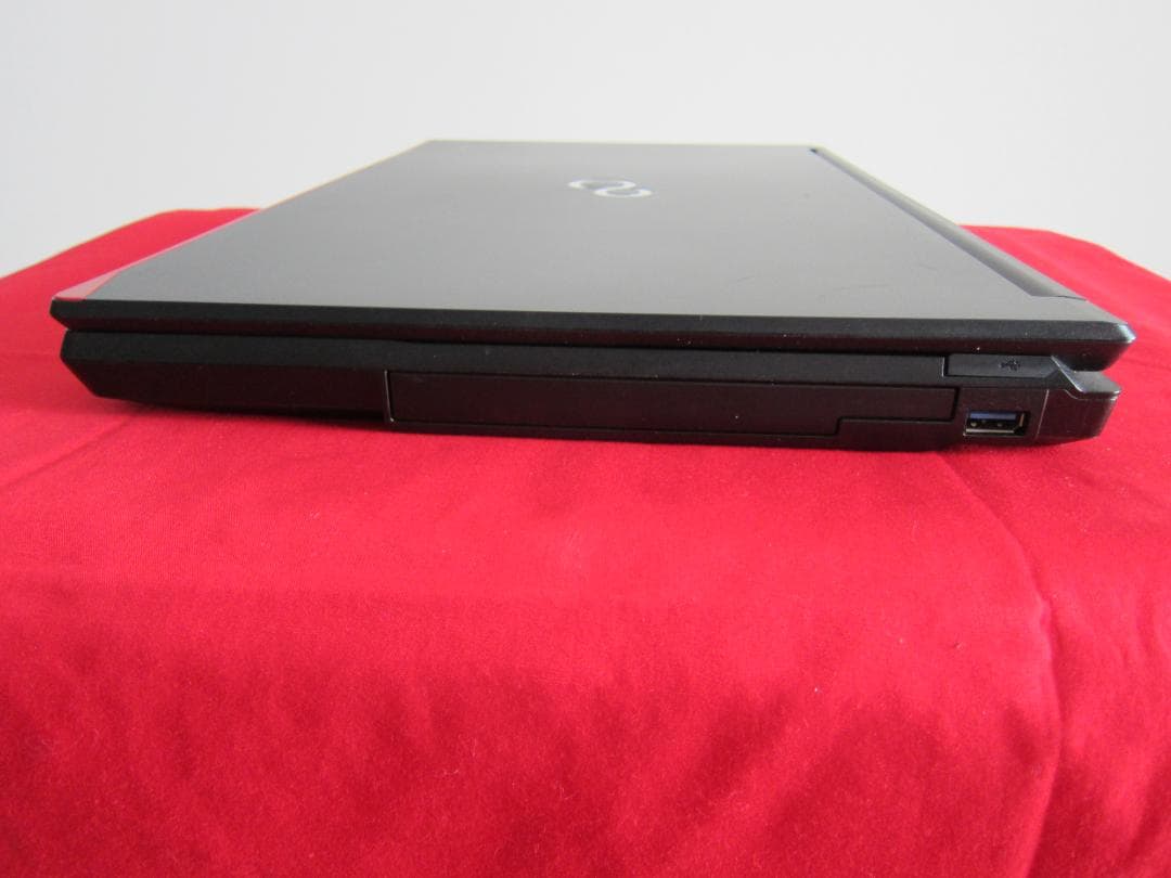LIFEBOOK A577 ノートPC i3-7130U 128GB 8GB
