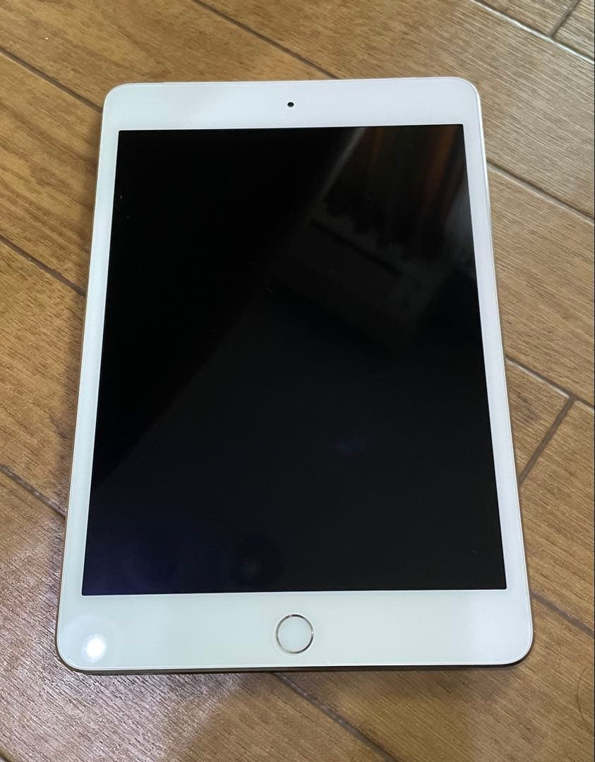 Apple iPad mini4セルラー64GB シルバー 本体