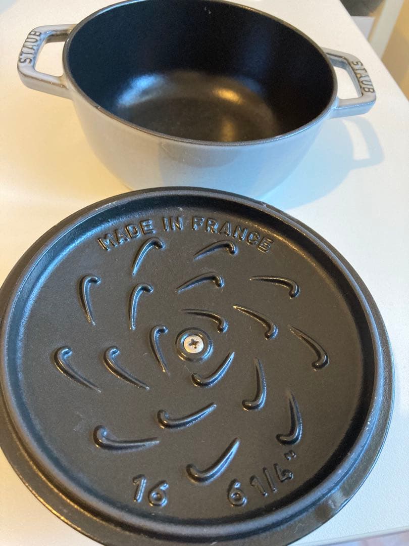 箱付き　STAUB 鋳鉄 WANABE S グレー 16cm 1.1リットル