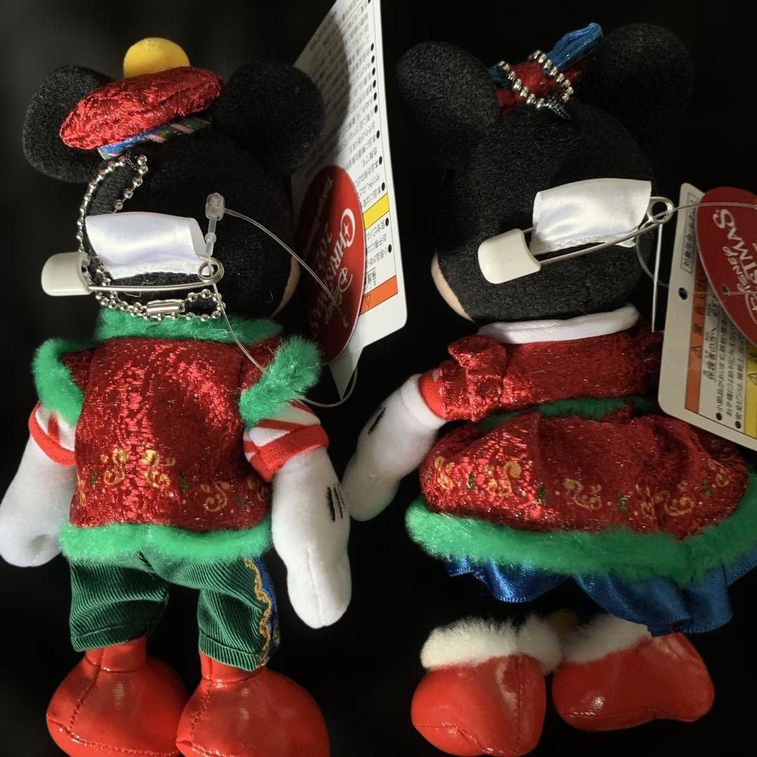 ディズニー　クリスマス2025 ミニー　ミッキー　ぬいぐるみバッジ　トイズ