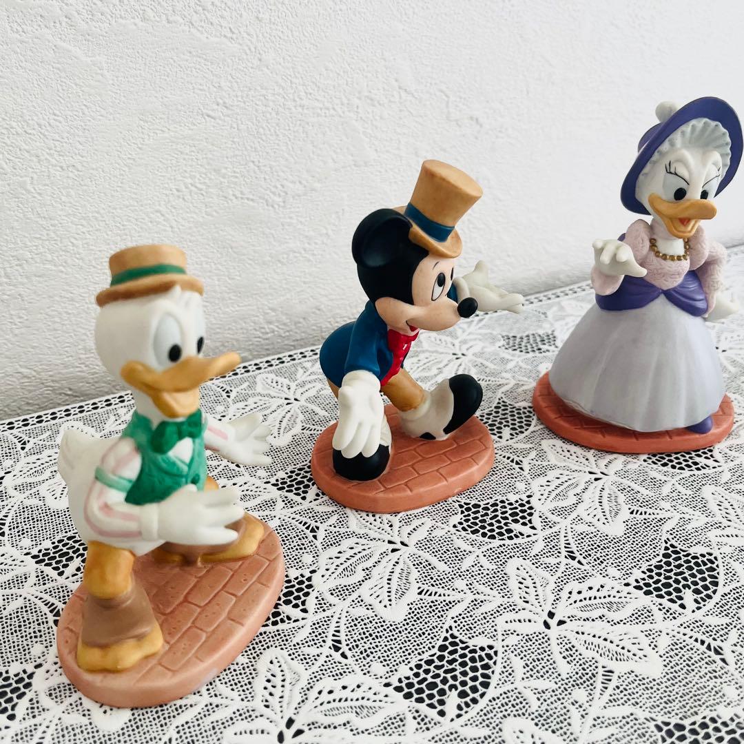 ミッキー・ドナルド・デイジー フィギュアセット ミニーおまけ