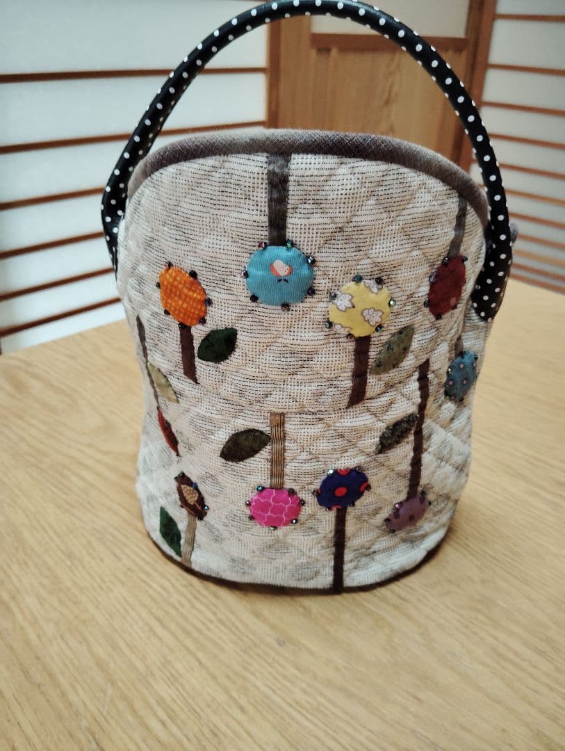 プラバン入り手提げバッグ パッチワーク ハンドメイド ワンハンドル お散歩