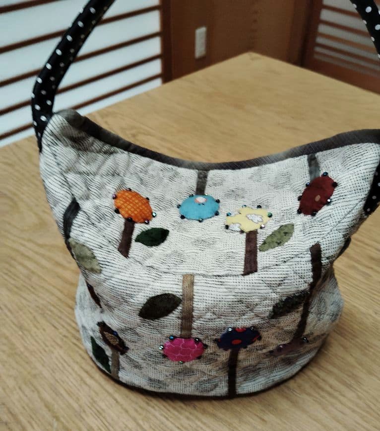 プラバン入り手提げバッグ パッチワーク ハンドメイド ワンハンドル お散歩