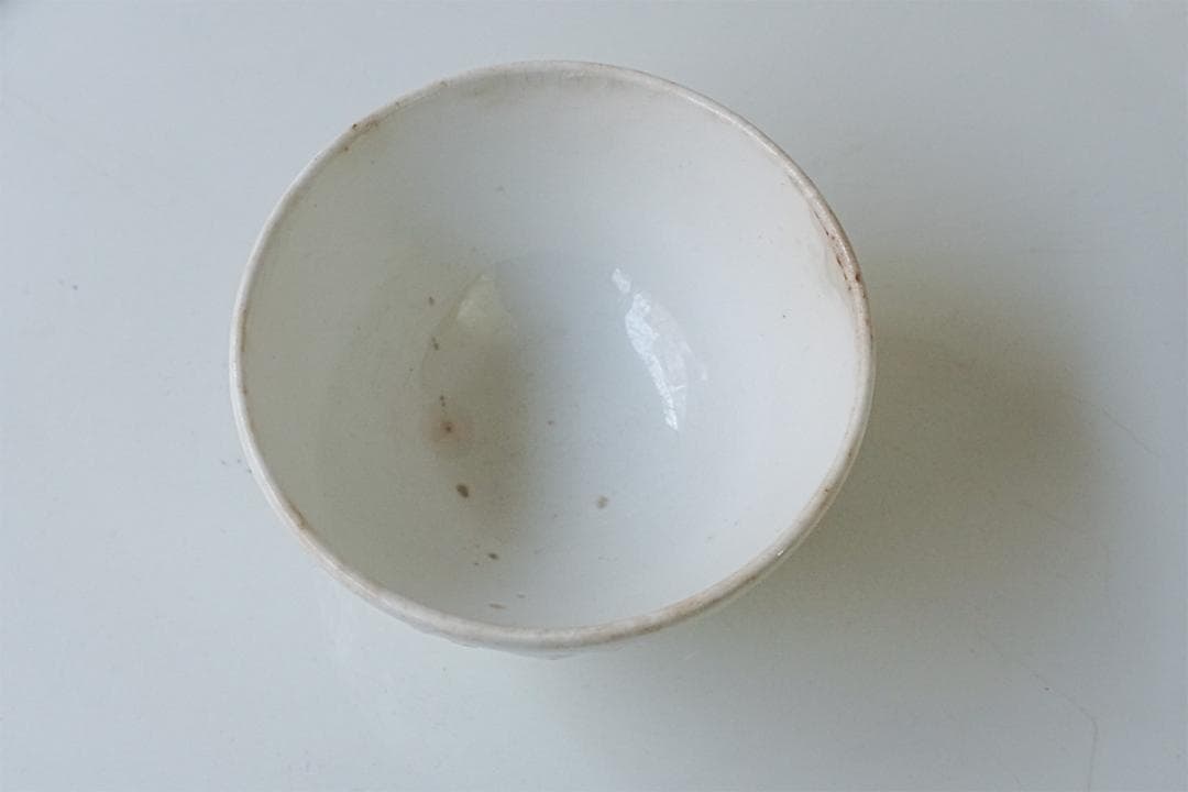 フランスアンティーク　19世紀　小花　レリーフ　ボウル　10.4cm