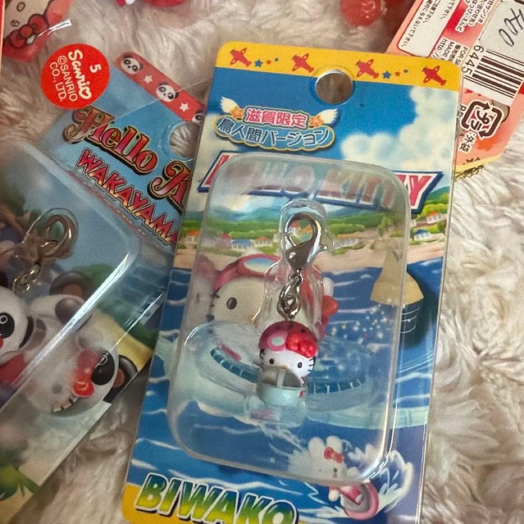 ご当地キティ　 ハローキティ 20個セット　ストラップ