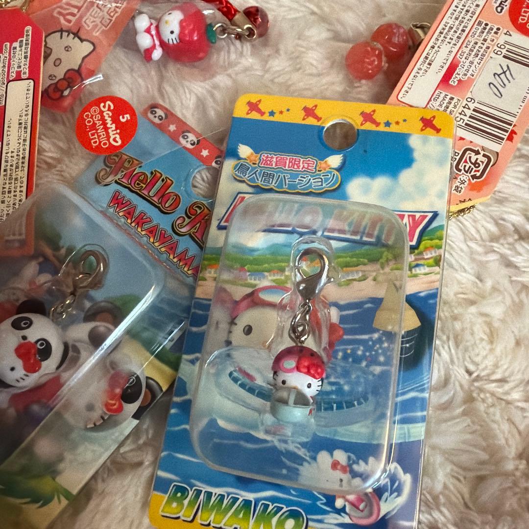 ご当地キティ　 ハローキティ 20個セット　ストラップ