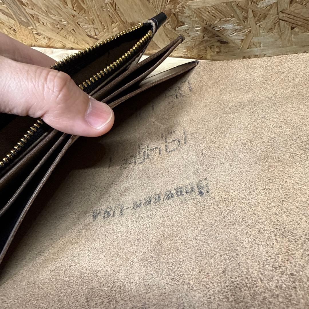 ホーウィン社 クロムエクセル 180 トラッカーウォレット タロンジッパー 茶芯