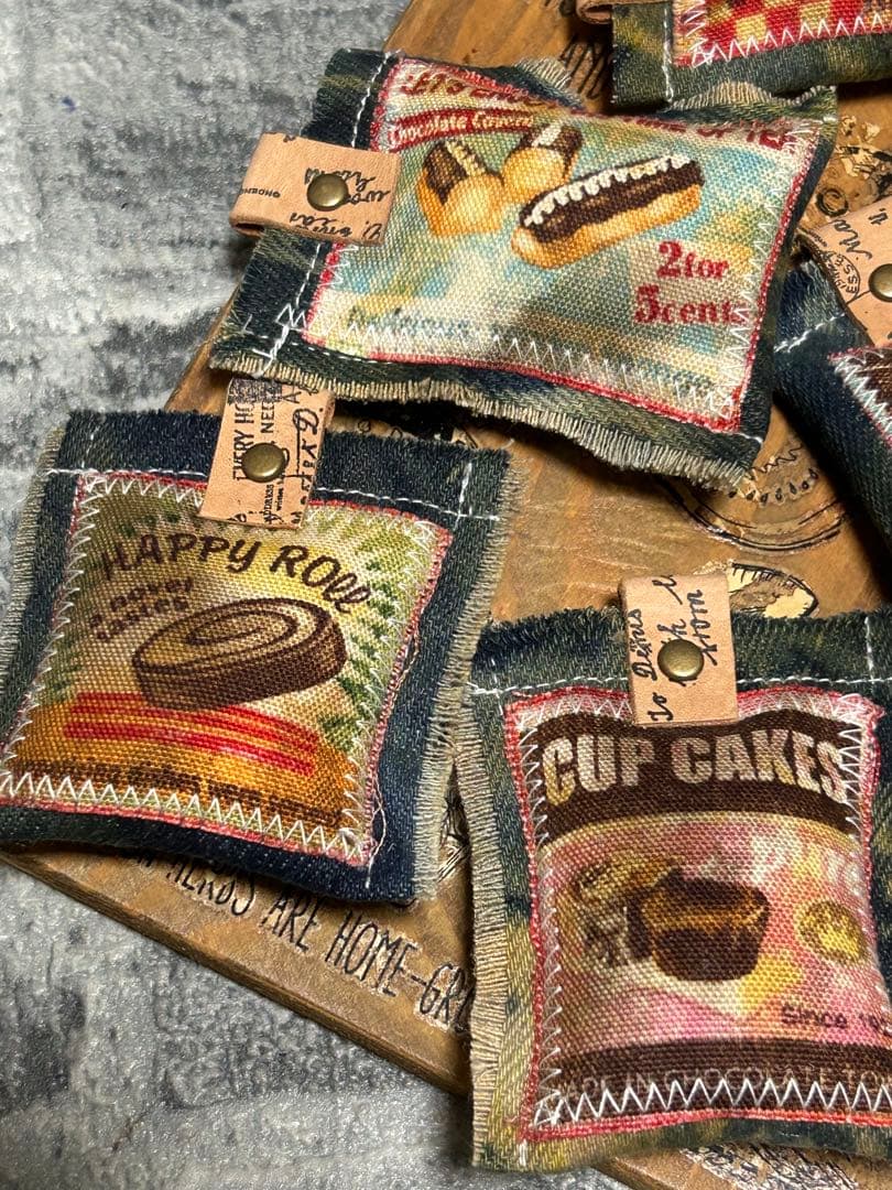 コラボ作品‼️クッションタグスィーツ　No.285