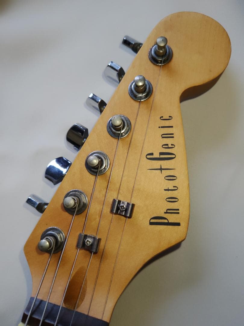 【中古】PhotoGenic フォトジェニック ストラトキャスタータイプ
