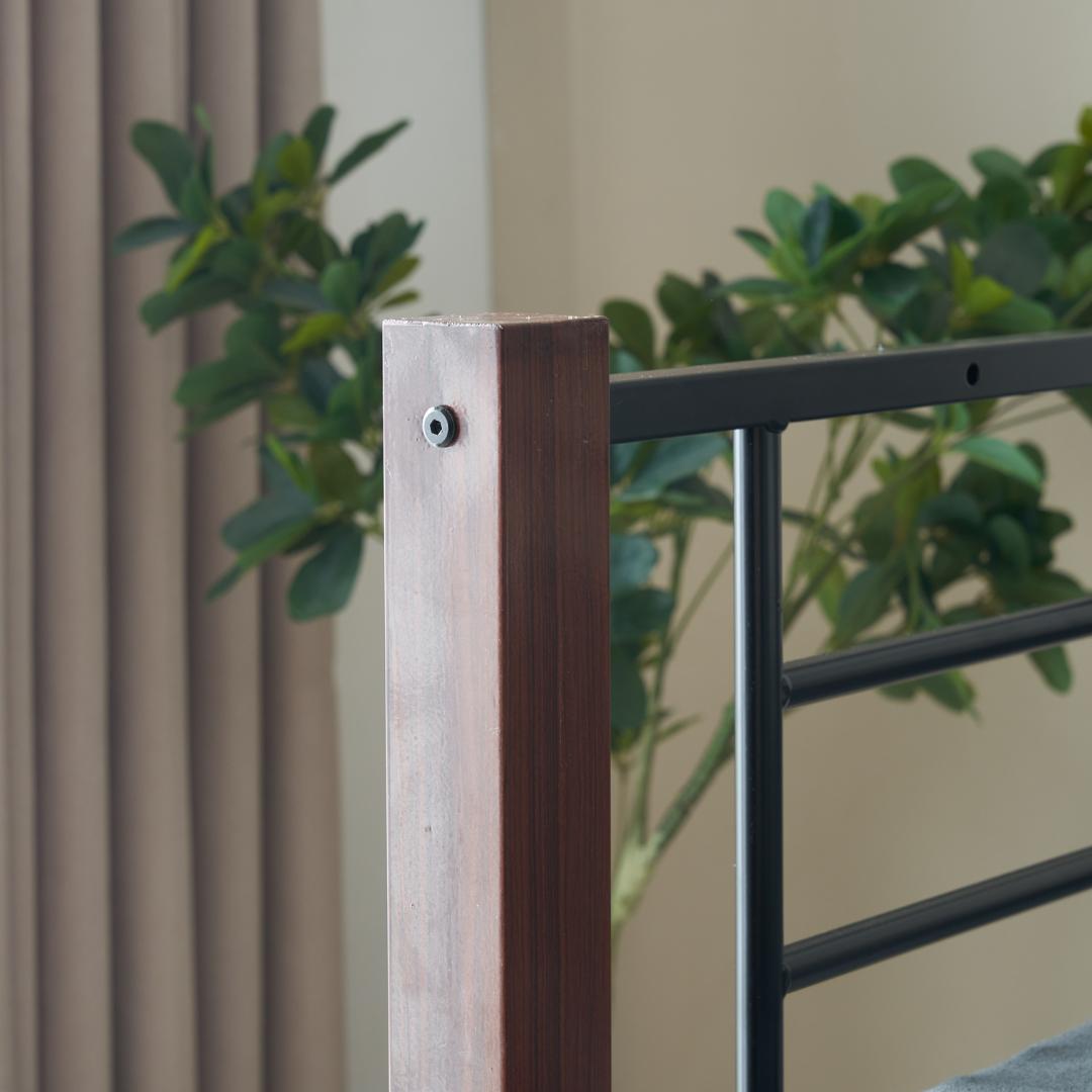 赤字セール！【高さ140cm】ロフトベッド パイプ耐荷重150kg　ブラウン