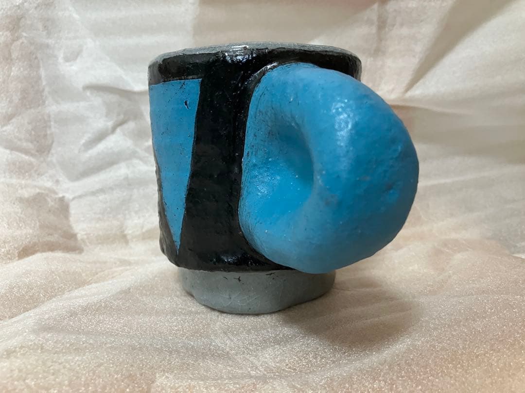 新品未使用　キムホノ氏　マグカップ　耳3