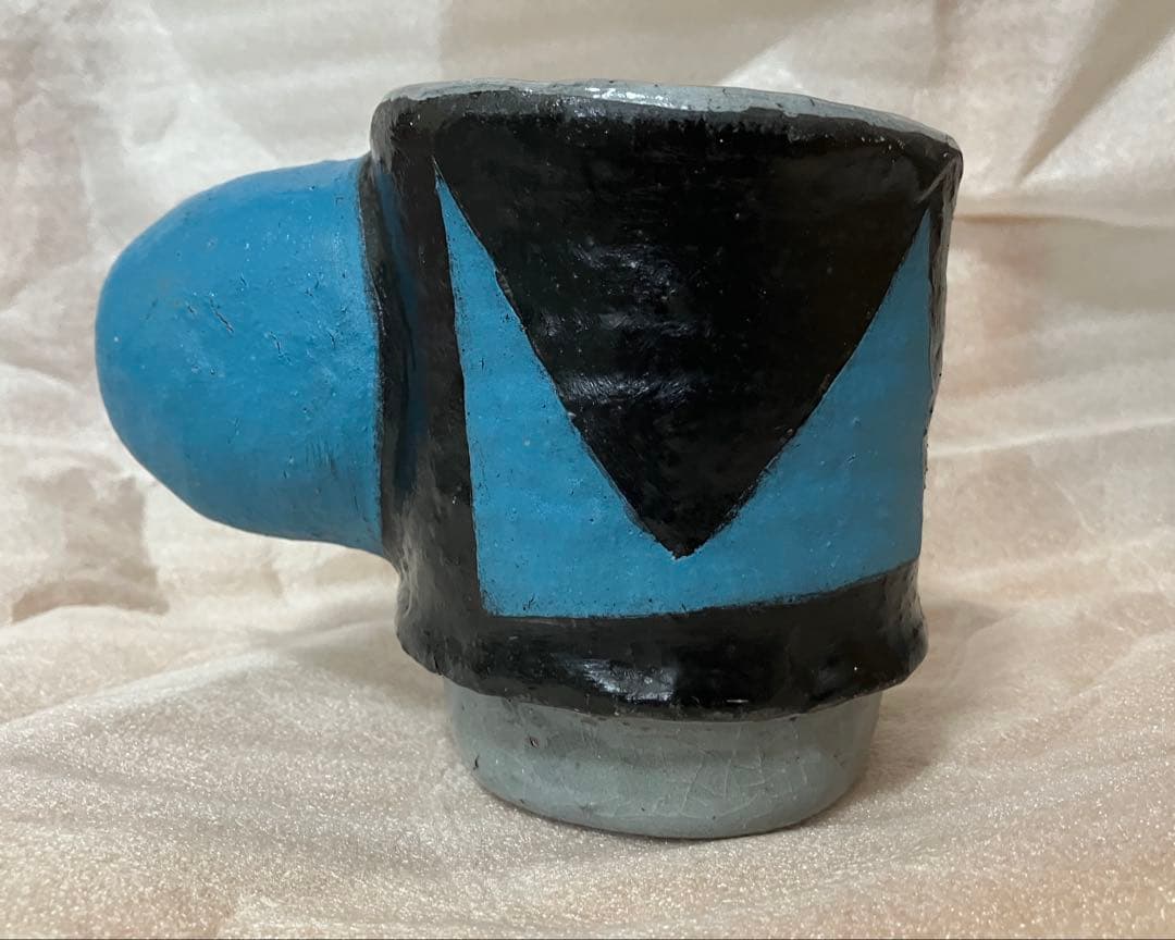 新品未使用　キムホノ氏　マグカップ　耳3