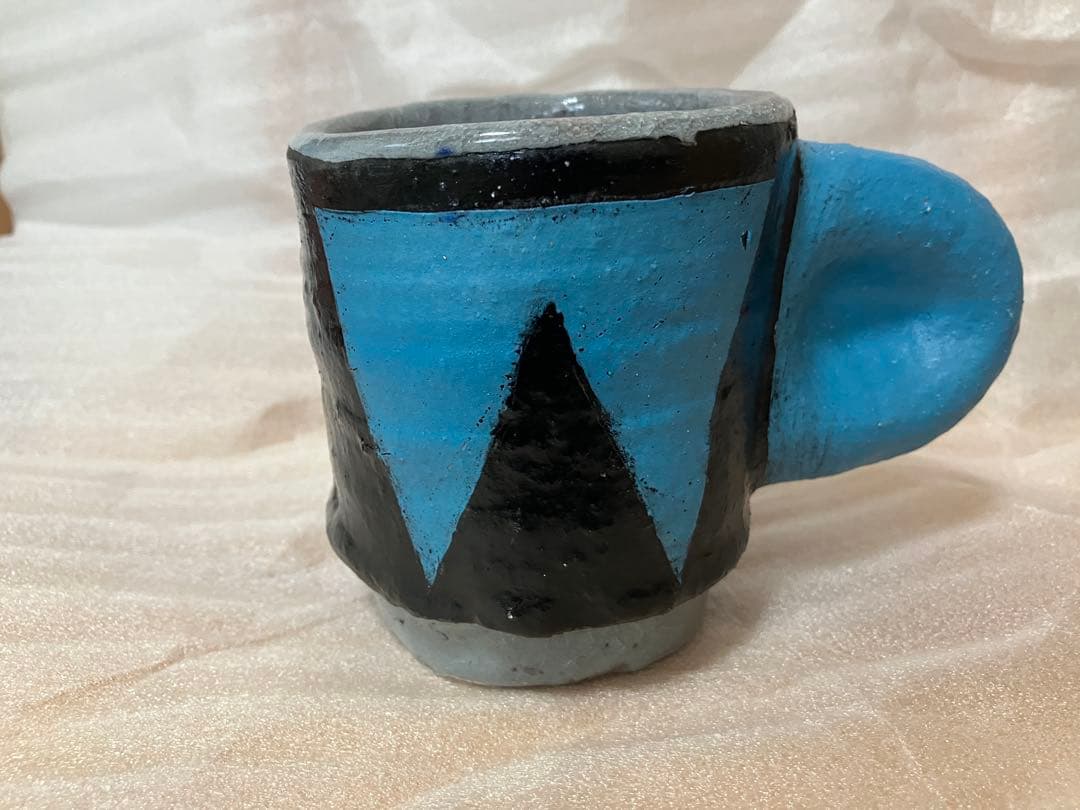 新品未使用　キムホノ氏　マグカップ　耳3