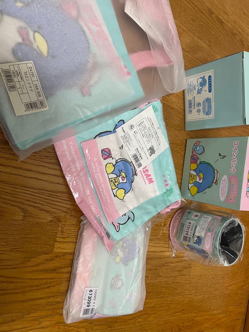 タキシードサム　バンク等グッズ６点セット【新品未開封】