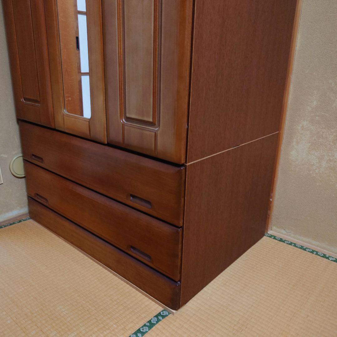 ブラウン木製ミラー付き洋服タンス