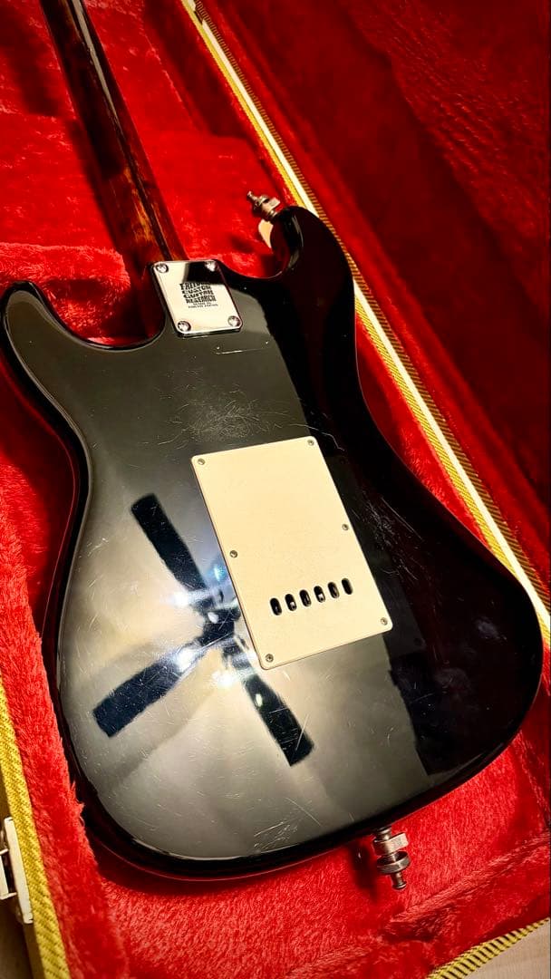 【GATOR ハードケース付】ストラトタイプギター